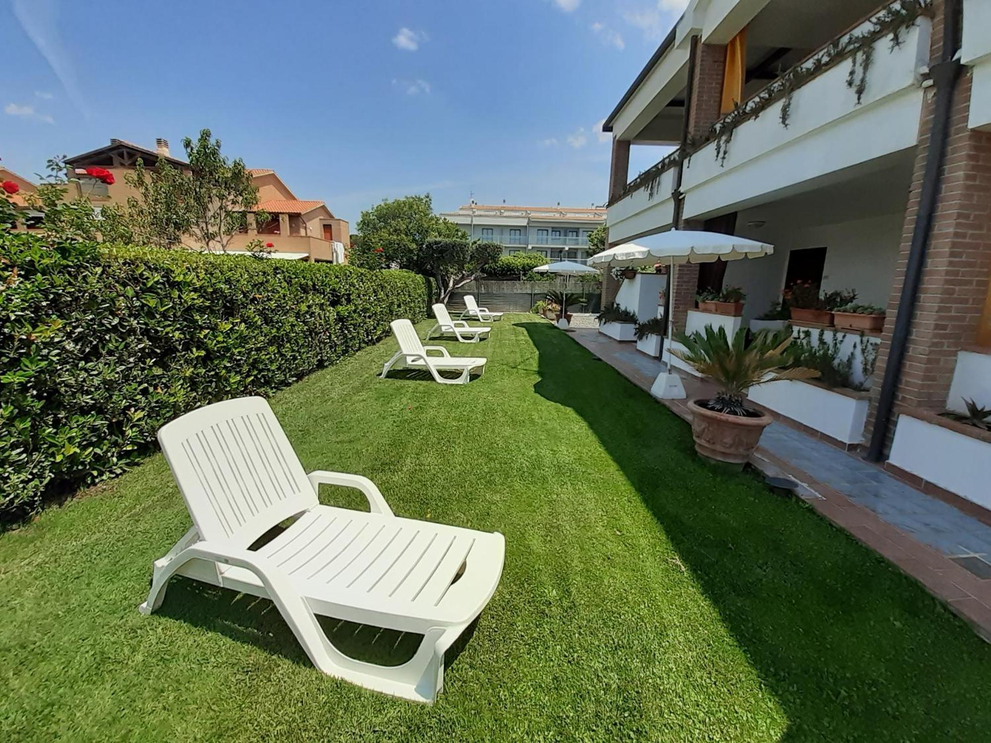 Hotel B&B Rispescia Grosseto Eksteriør billede
